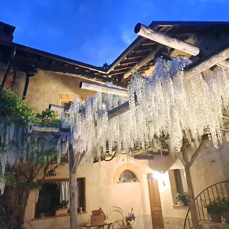 Farmház Cascina La Commenda Peveragno