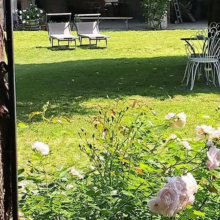 Farmház Cascina La Commenda
