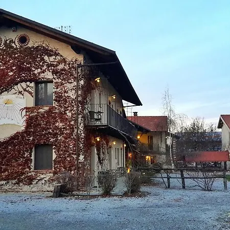 Cascina La Commenda Séjour à la ferme Peveragno