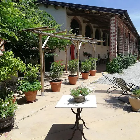 Farmház Cascina La Commenda Peveragno