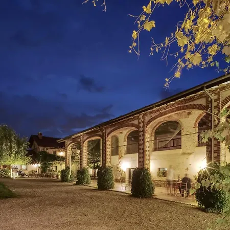 Cascina La Commenda Farmház